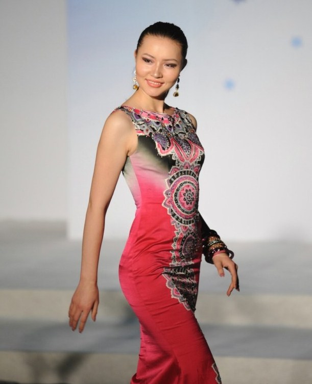 Pagmadulam Sukhbaatar Miss Mongolia Tourism International 2011